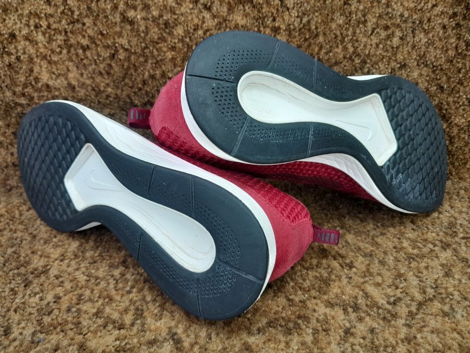 Кросівки оригінал Nike  Dualtone Racer 44 розмір.