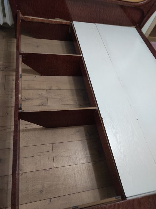 Ліжко з матрасом