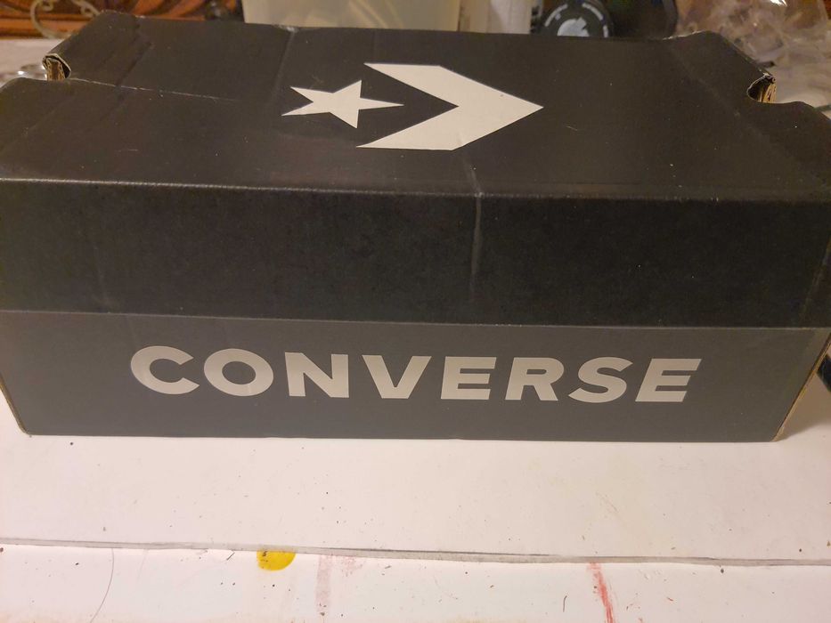 Białe nowe damskie tenisówki Converse, rozm. 40,