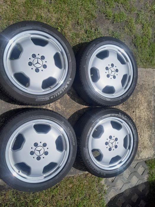 koła felgi mercedes monoblock 8jx17 et35 opony 235/45R17 michelin