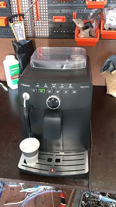 Кавомашина saeco intuita
