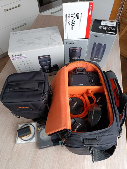 Canon EOS 6D з об'єктивами 24-105 f4L, 17-40 f4L, 100 f2.8L, 70-300II