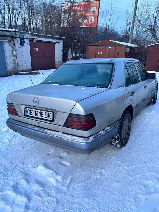 Mercedes-Benz E-Class 1994