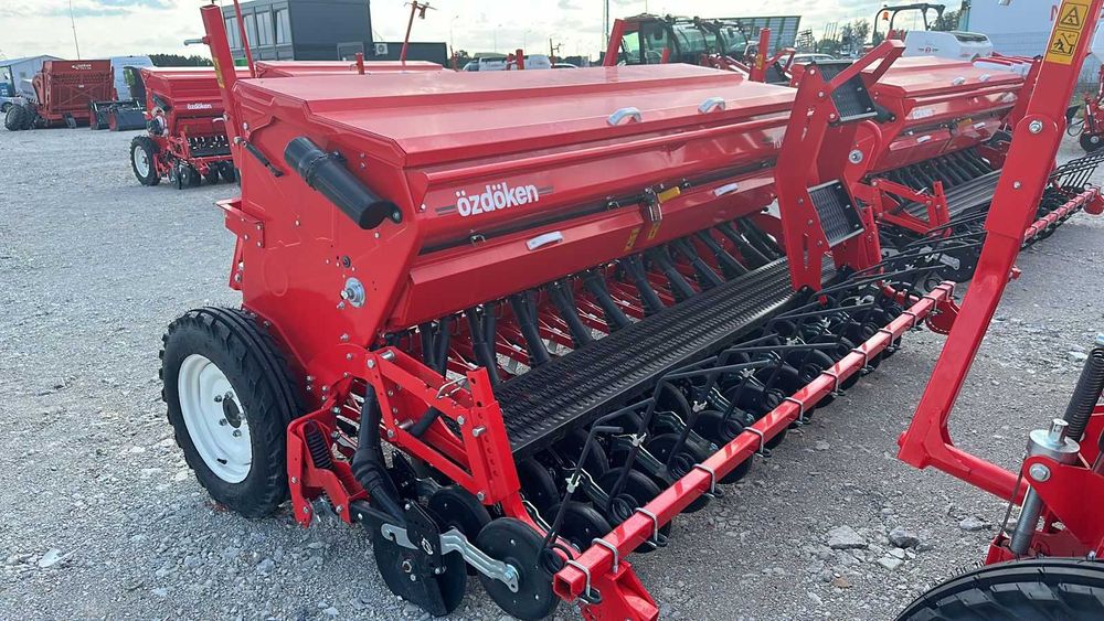 Siewnik zbożowy OZDOKEN PERTUM S-300 3m