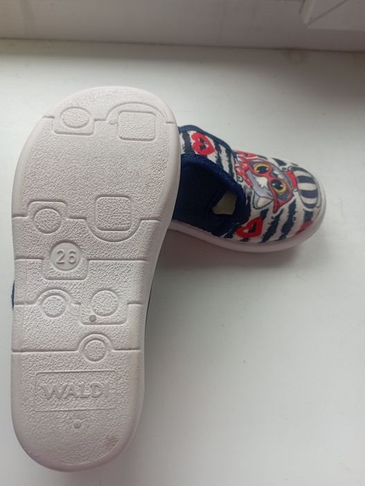 Тапочки  valdi 26розмір