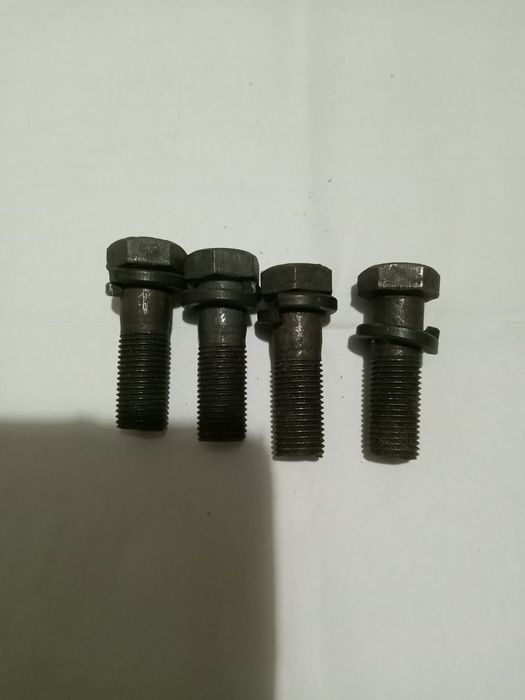 Продам комплект кріплення