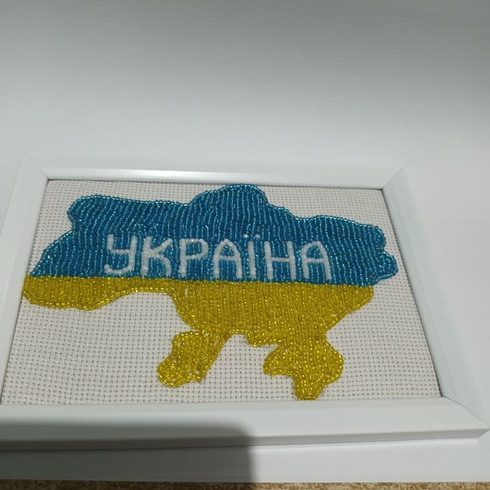 Картина небольшая бисером карта Украины