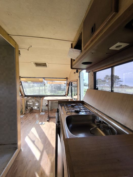 AutoCaravana sem motor - para projecto!