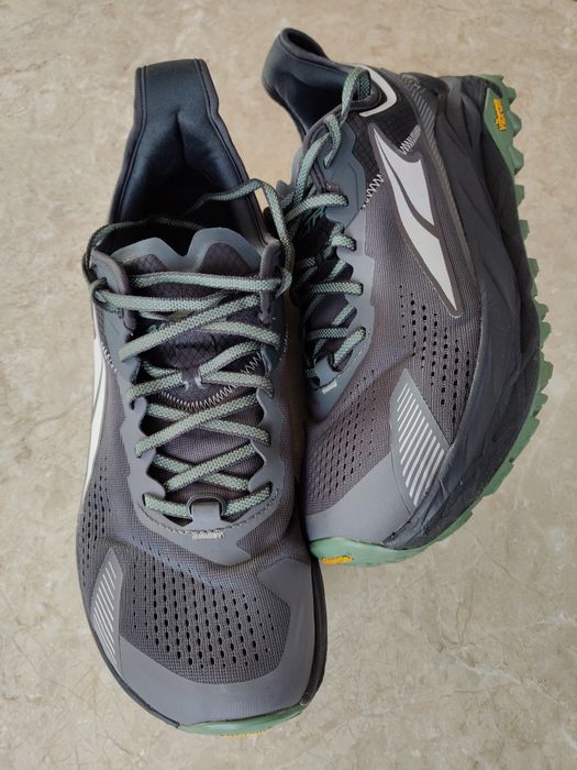 Altra Olympus 5 Vibram Megagrip – buty trail / trekking – stan bdb r45 / 44.5