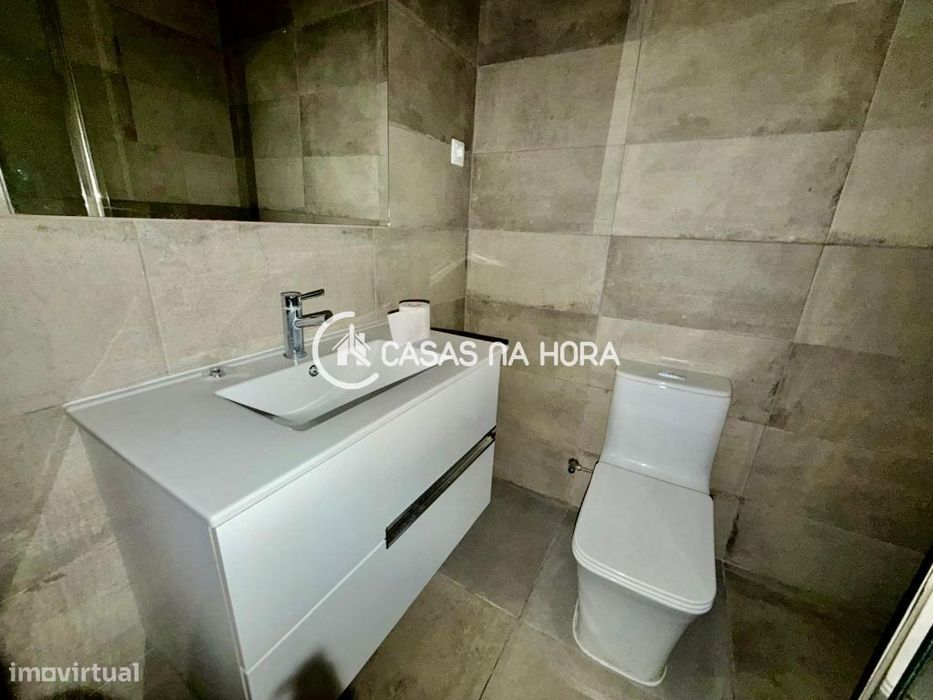 Apartamento T1 Charneca da Caparica