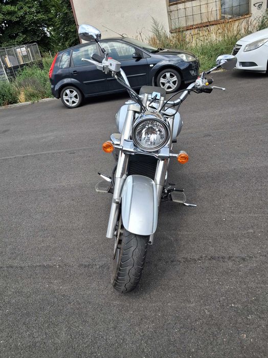 Intruder volusia 800