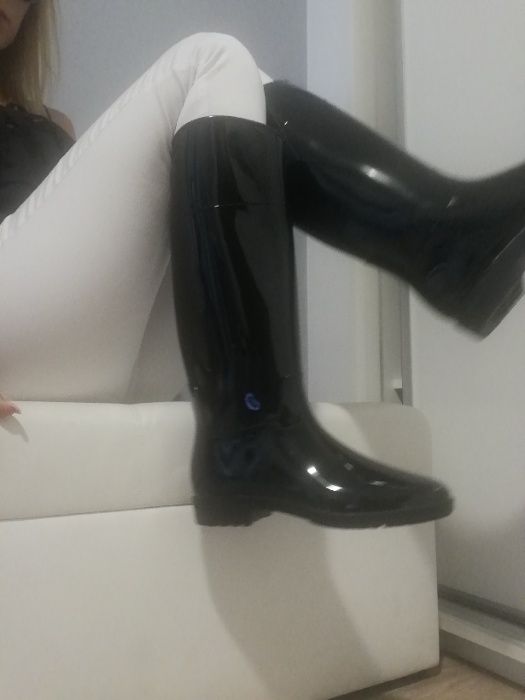 Kalosze damskie czarne lakierowane super wygodne rozm 36-41