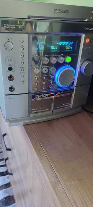 Музыкальный центр Samsung