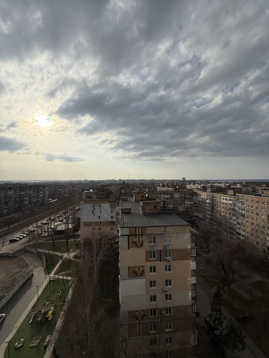 97 метрів в Новобудові, центр міста, без комісії для покупця