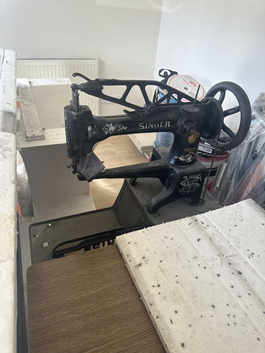 Zabytkowa maszyna do szycia SINGER – oryginalna, w pełni sprawna