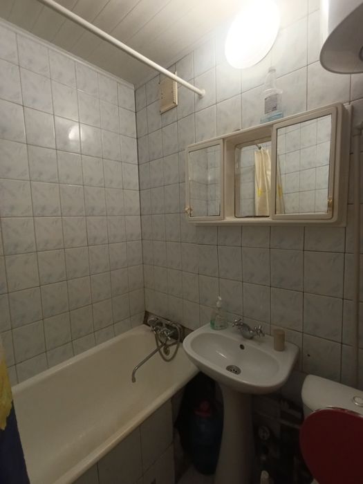 Сдам 1 кв район Одесской, пр.Аэрокосмический,175 ц3000+ ком услуги