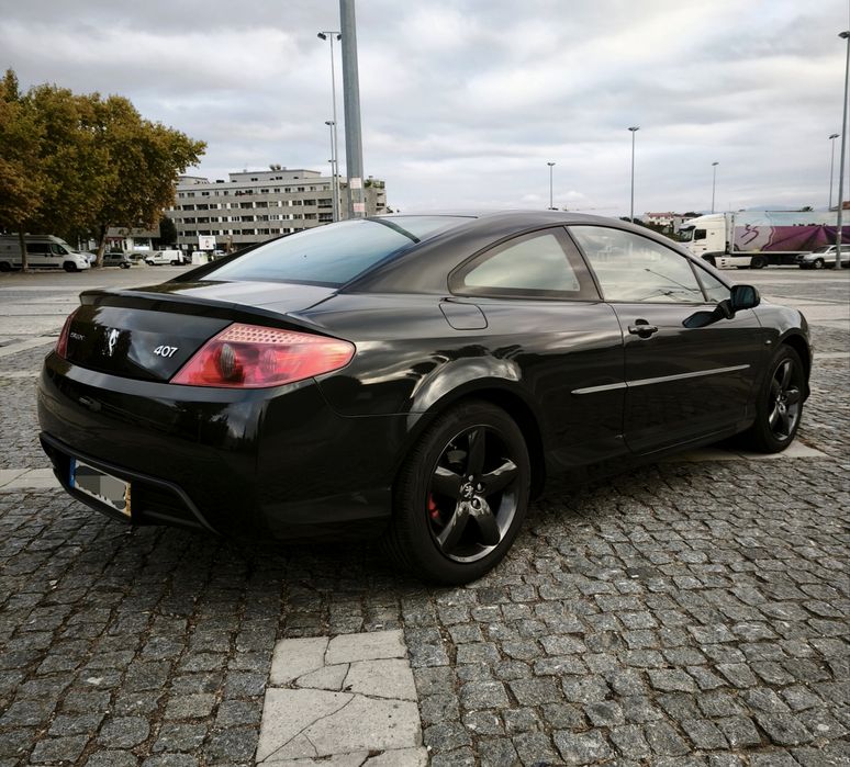 Peugeot 407
