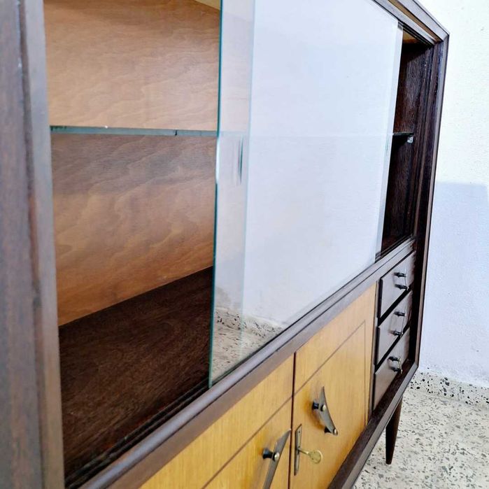 MÓVEL VITRINE VINTAGE Anos 60 - Vintage showcase