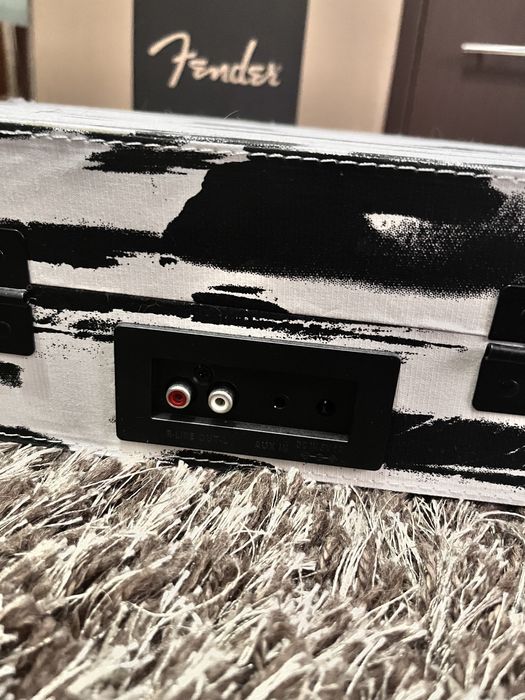 Проигрыватель винила/граммофон Crosley Discovery