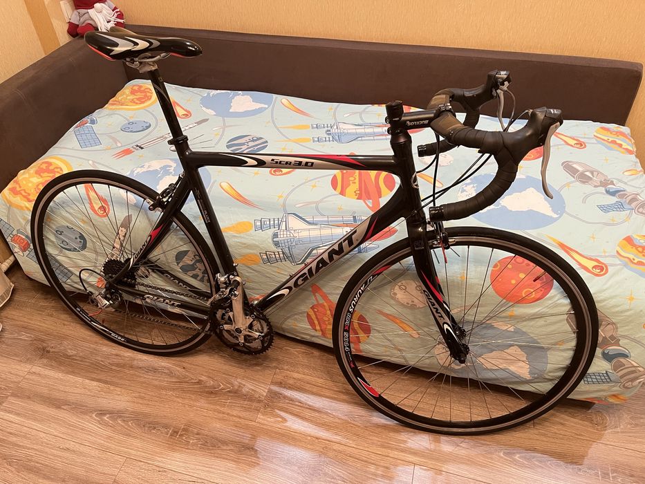 Велосипед шосейний Giant