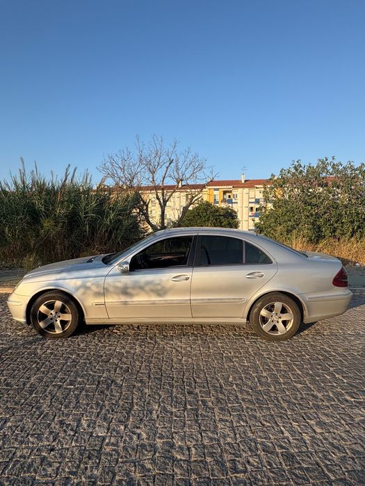 Mercedes-Benz E220517723166596157442