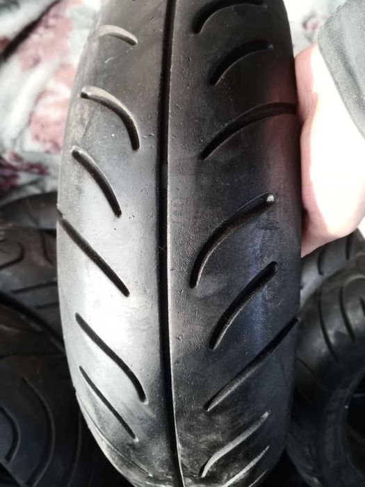 Покришка скутерна  120/70  r12 Hengt Shin