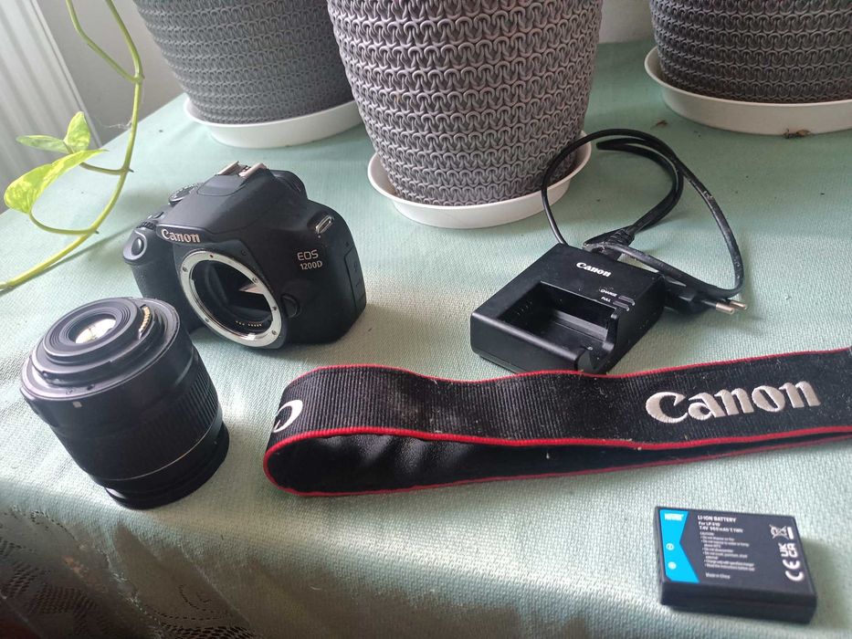 Canon EOS 1200D + obiektyw 18–55 mm