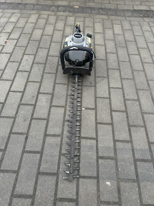 Nożyce do żywopłotu spalinowe