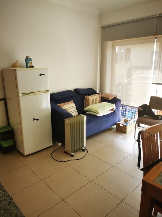 Arrenda-se Apartamento T1 kitchenette a 1km do Hospital dos Covões