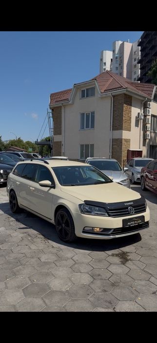 Volkswagen Passat  B7 1.6 TDI 2014 год
