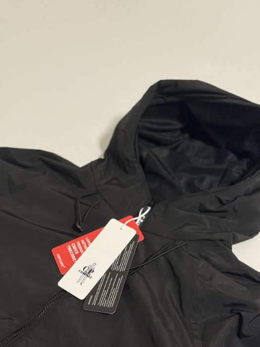 Ветровка C.P. Company S та L розміру