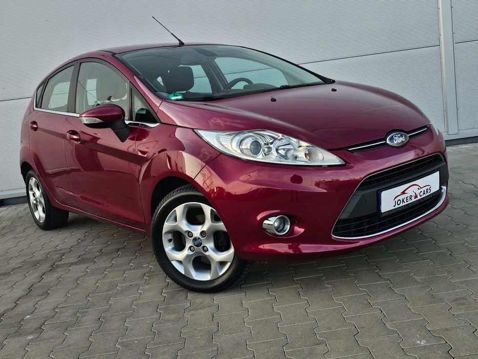 Ford Fiesta TITANIUM! Podgrzewane Fotele+Szyby^Parktronik^Chrom^ALu+Wielosezon