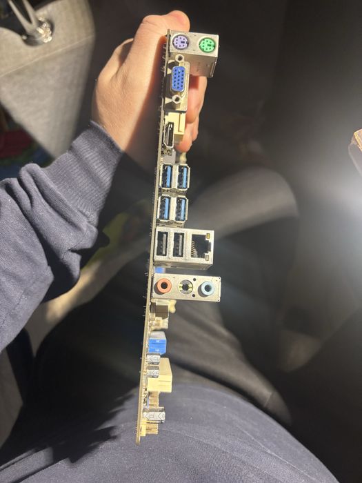 Продам материнку с процессором