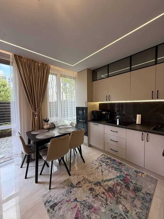 Apartment in Ivano-Frankivsk, Braty - View 3