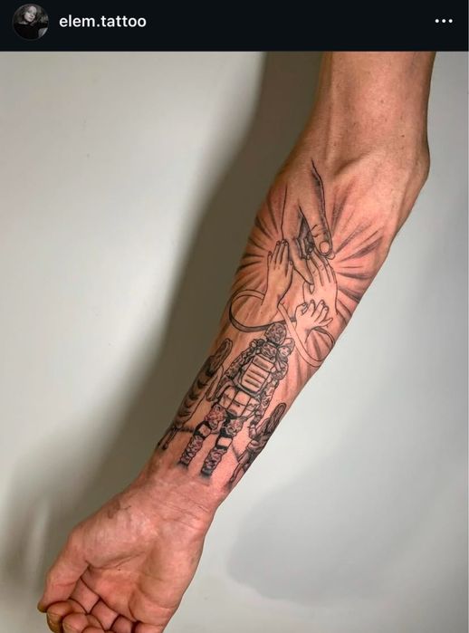 Тату майстер з досвідом роботи в різниз техніках