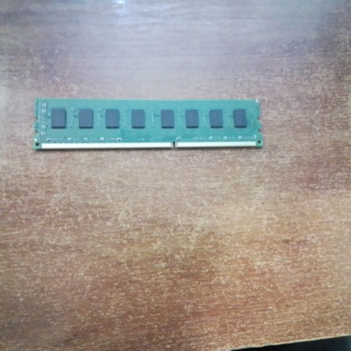 Оперативна пам'ять Dato ddr3 4gb pc1600 udimm