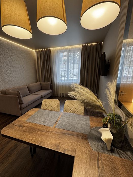 Подобова оренда апартаментів ЖК Вікінг Парк Зелена/Пимоненка/Пасічна