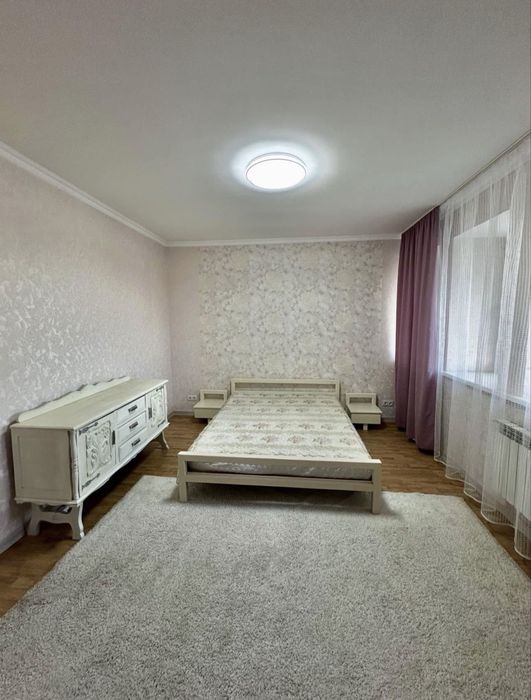 2 кімнатна квартира, центр, автономне опалення