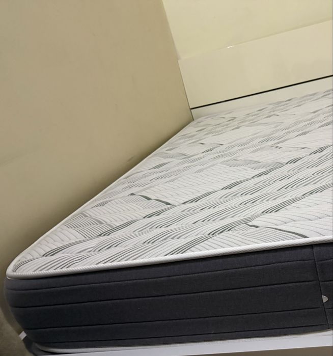 Colchão de cama como novo