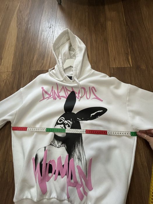 bluza  Ariana Grande
