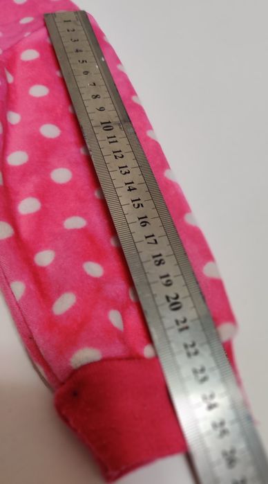 Свитерок для девочки 2-3года.