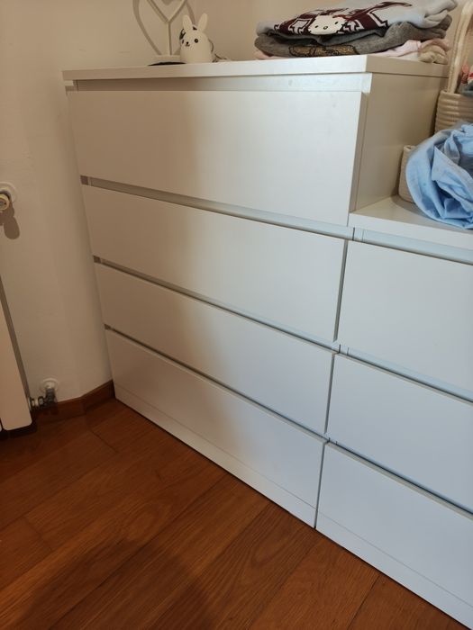 4 Cómodas iKea Malm