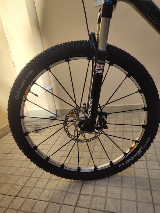 Bicicleta coluer nucleus carbono