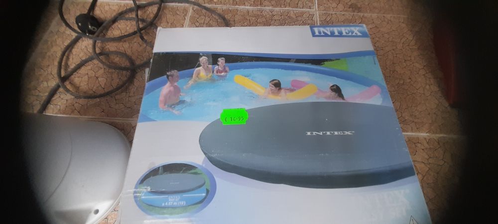 Motor e resguardo para piscina
