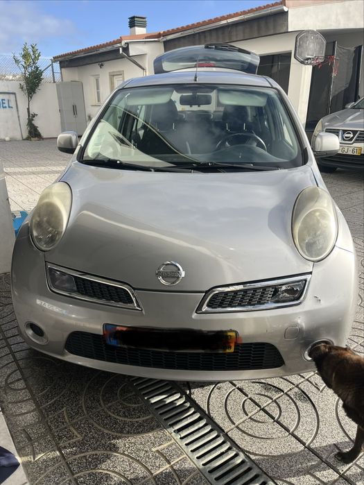 Nissan micra 2010