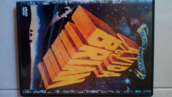 Monty Python - Flying Circus Coleção Completa - A Vida de
