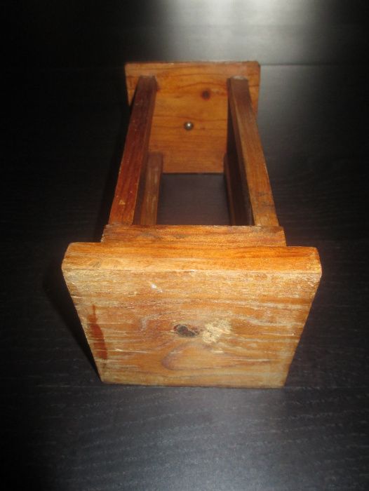 Altar antigo para Santo de Igreja