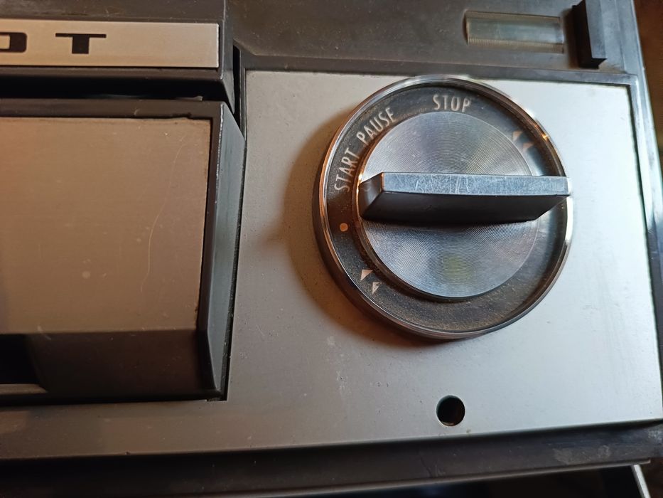 Magnetofon szpulowy UNITRA zrk