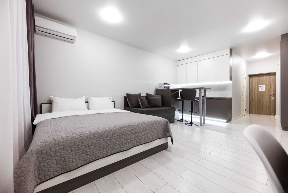 Студія в Олімпік Парк, Лівий берег, Бажана 17Б - подобово. Є укриття.