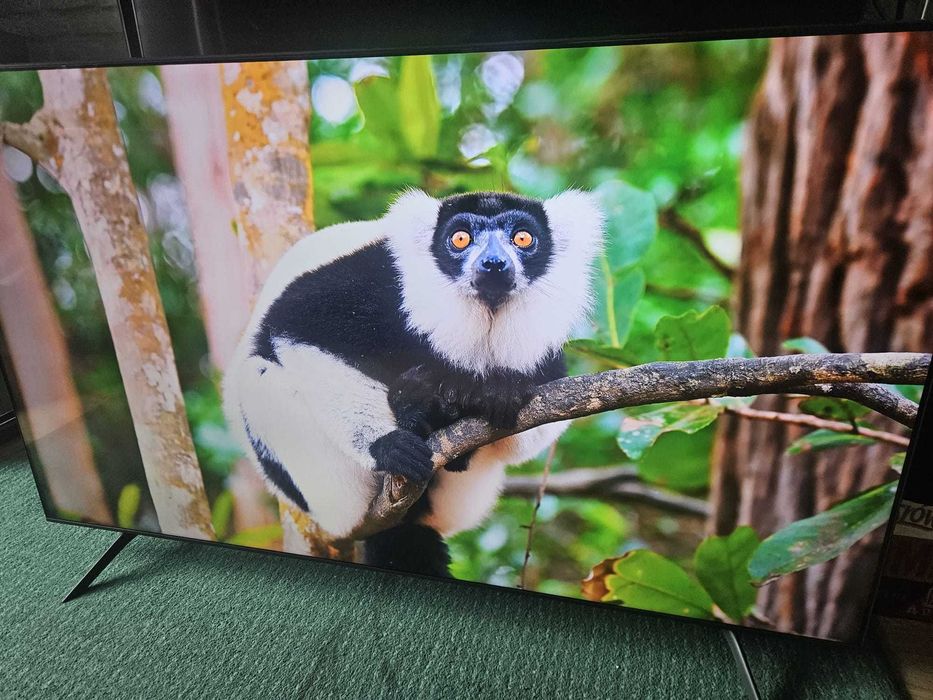 Samsung  telewizor 75" smart tv YouTube Netflix dvbt2 hevc